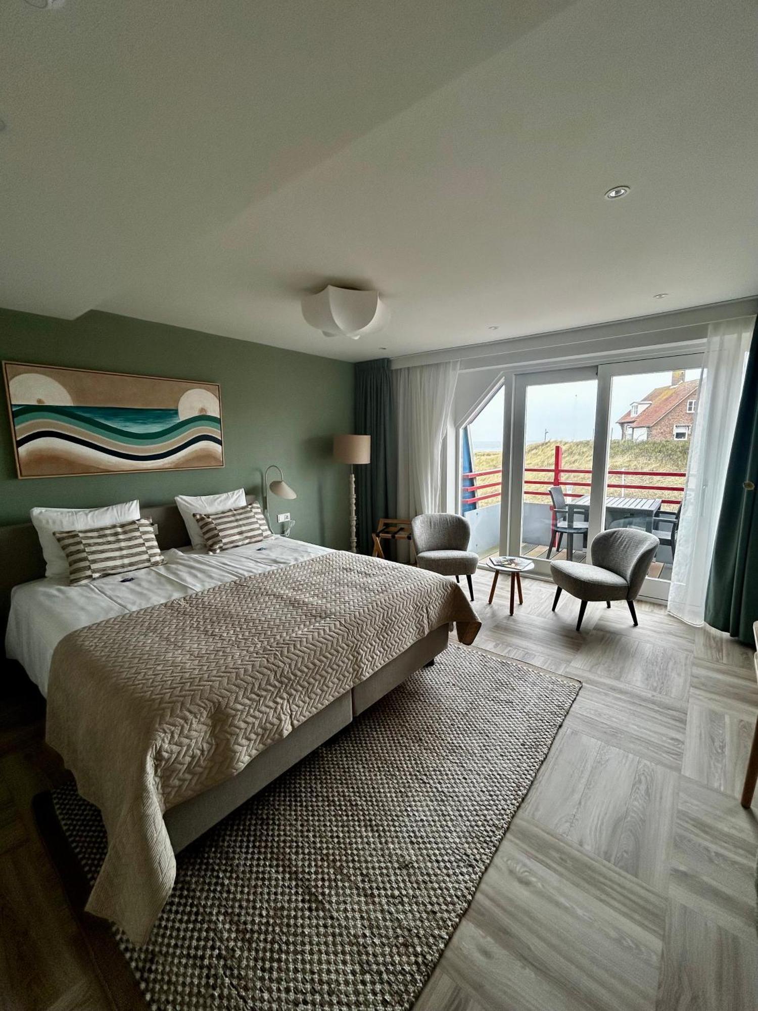 Hotel Meyer Берген-ан-Зее Екстериор снимка